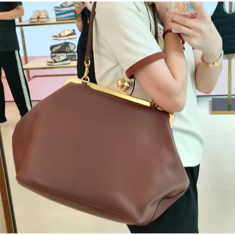 Markalı Kadın Omuz Çantası Zar - Luxury Bags Everyday incelemesi ve fiyatı