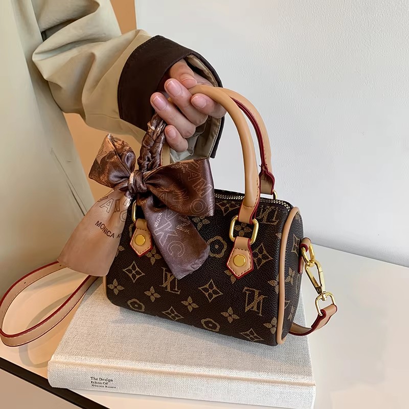Paris Chic Lüks Messenger Çant - Luxury Bags Paris incelemesi ve fiyatı