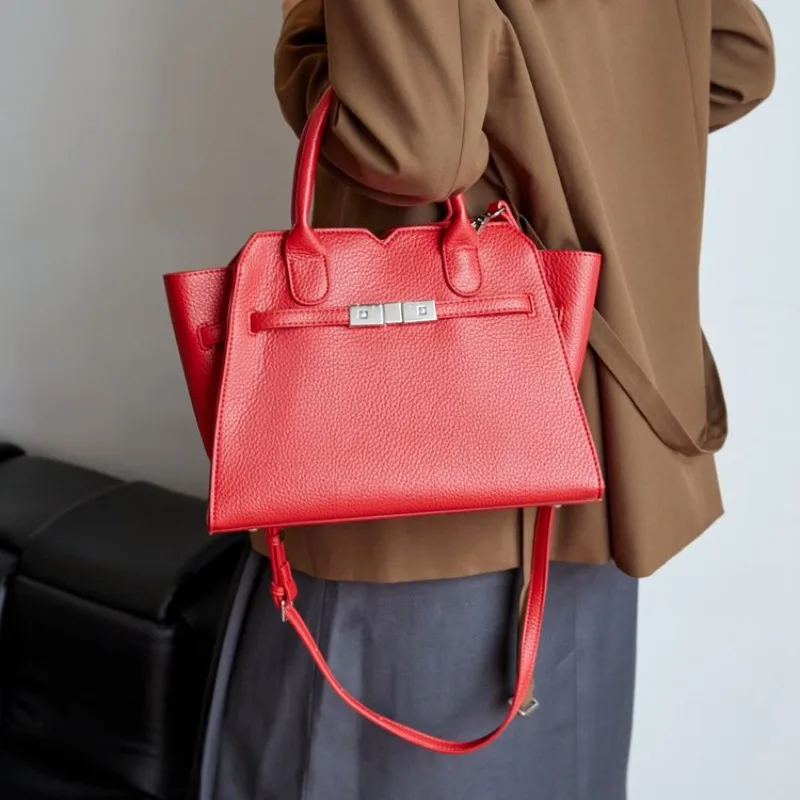 Trendy Tasarım Lüks Alışveriş  - Luxury Bags Paris incelemesi ve fiyatı